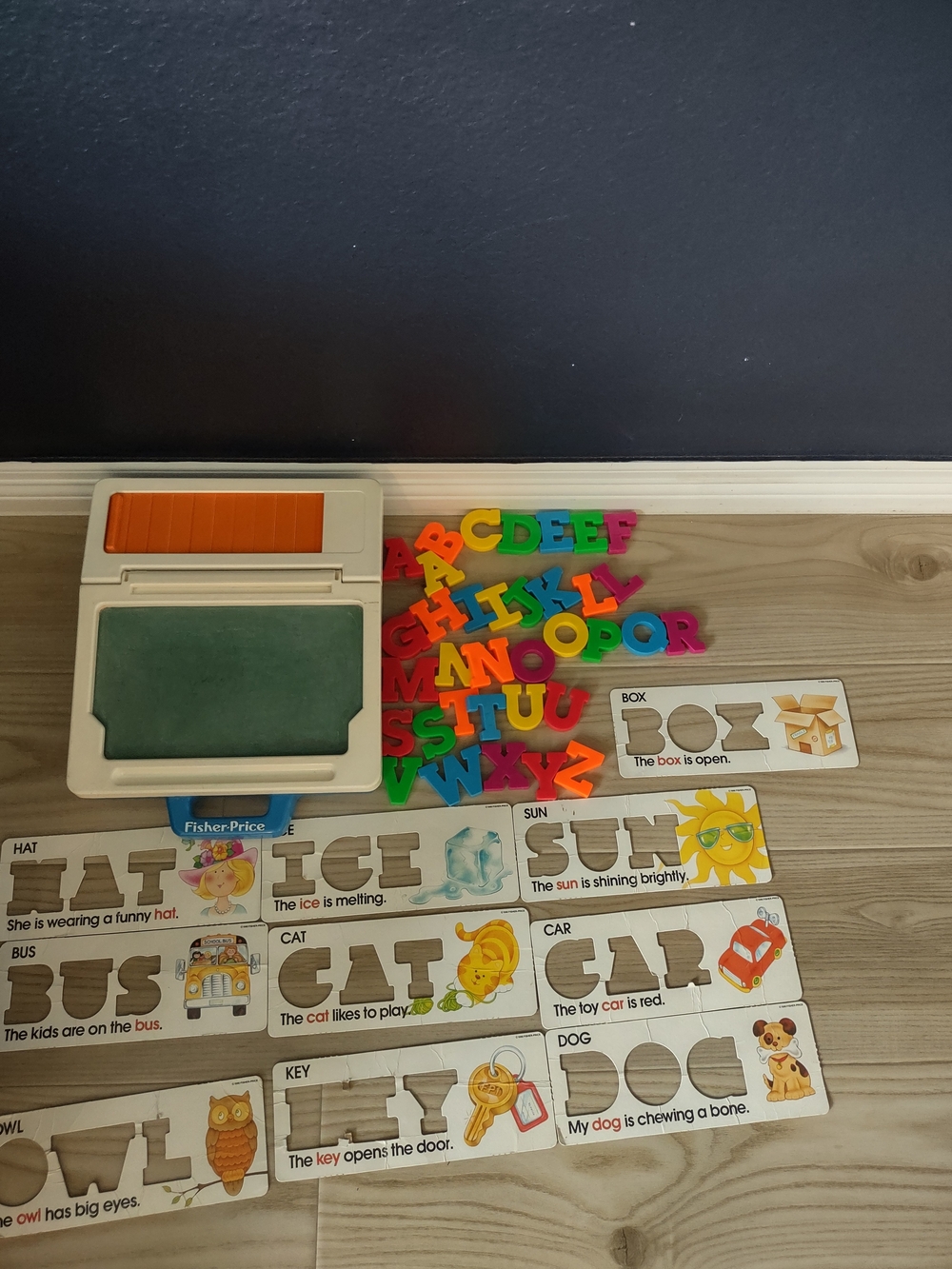 Fisher-Price Kids Magnetic Alphabet Set with Activity Cards - Multicolor